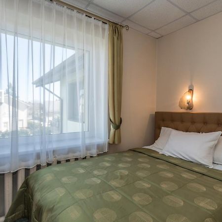 Medziotoju Kiemelis Hotel Palanga Exterior foto
